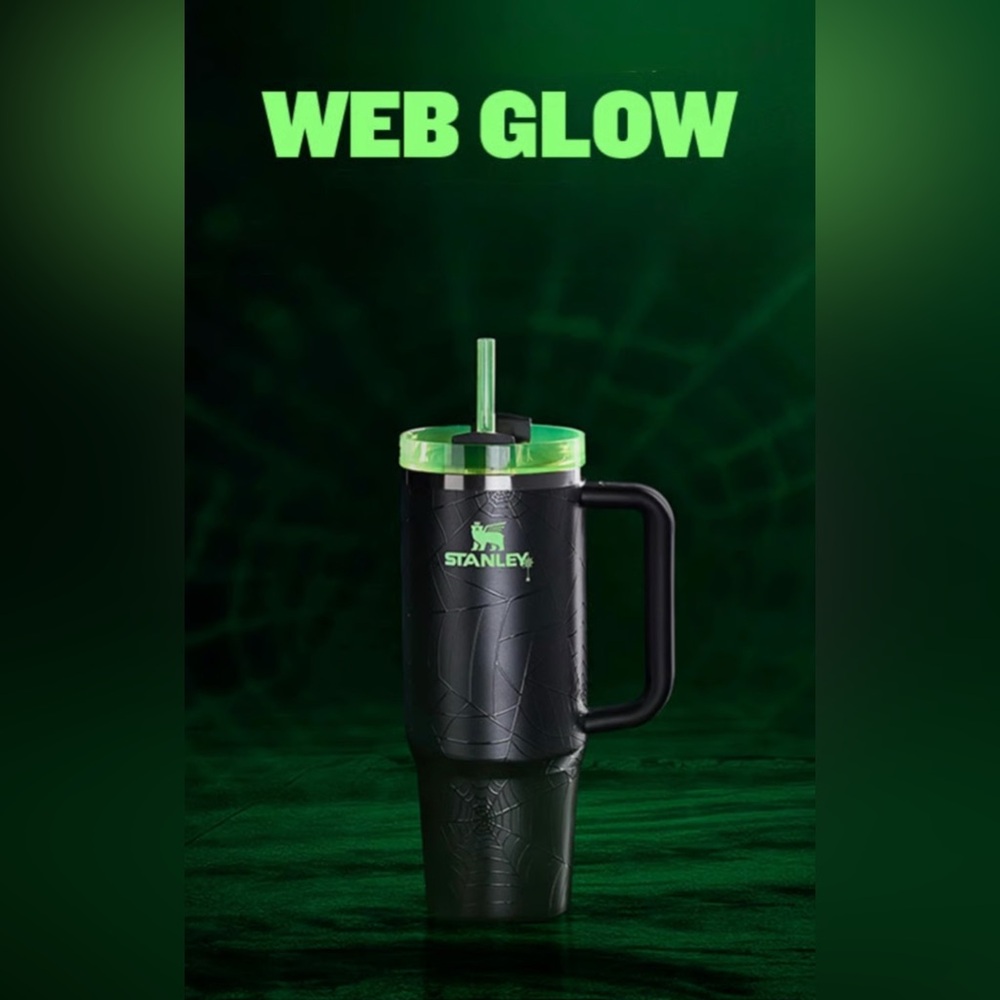 Stanley Halloween 2024 Web Glow 40oz Tumbler Brand New With Box